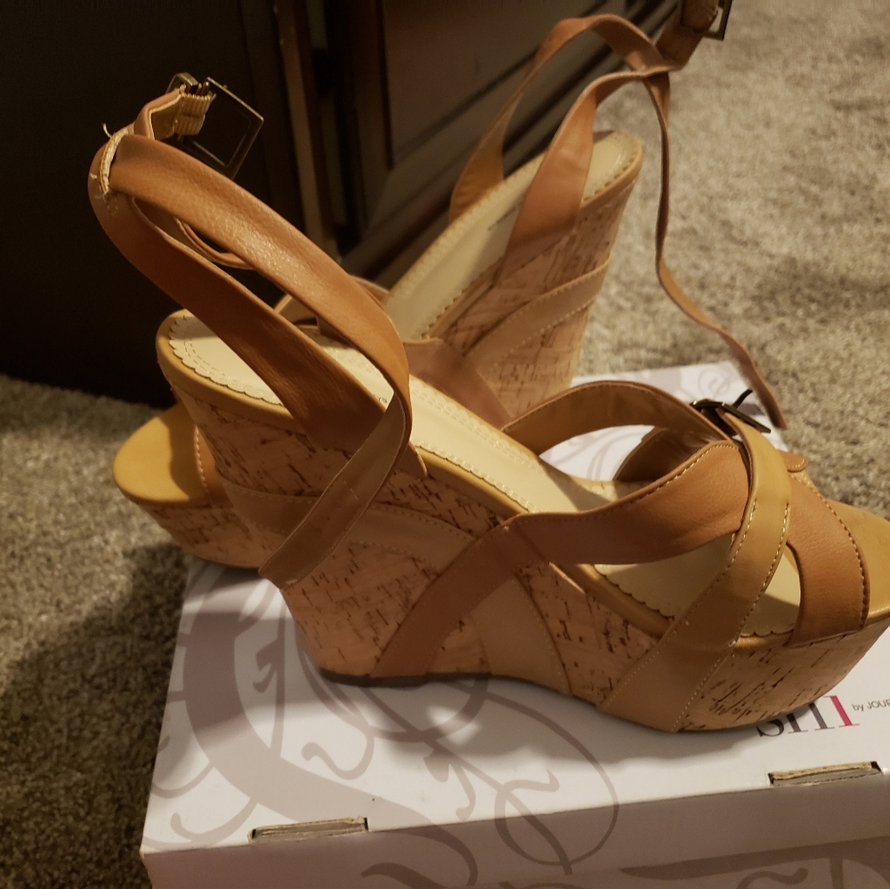 Wedges - Picture 3 of 3